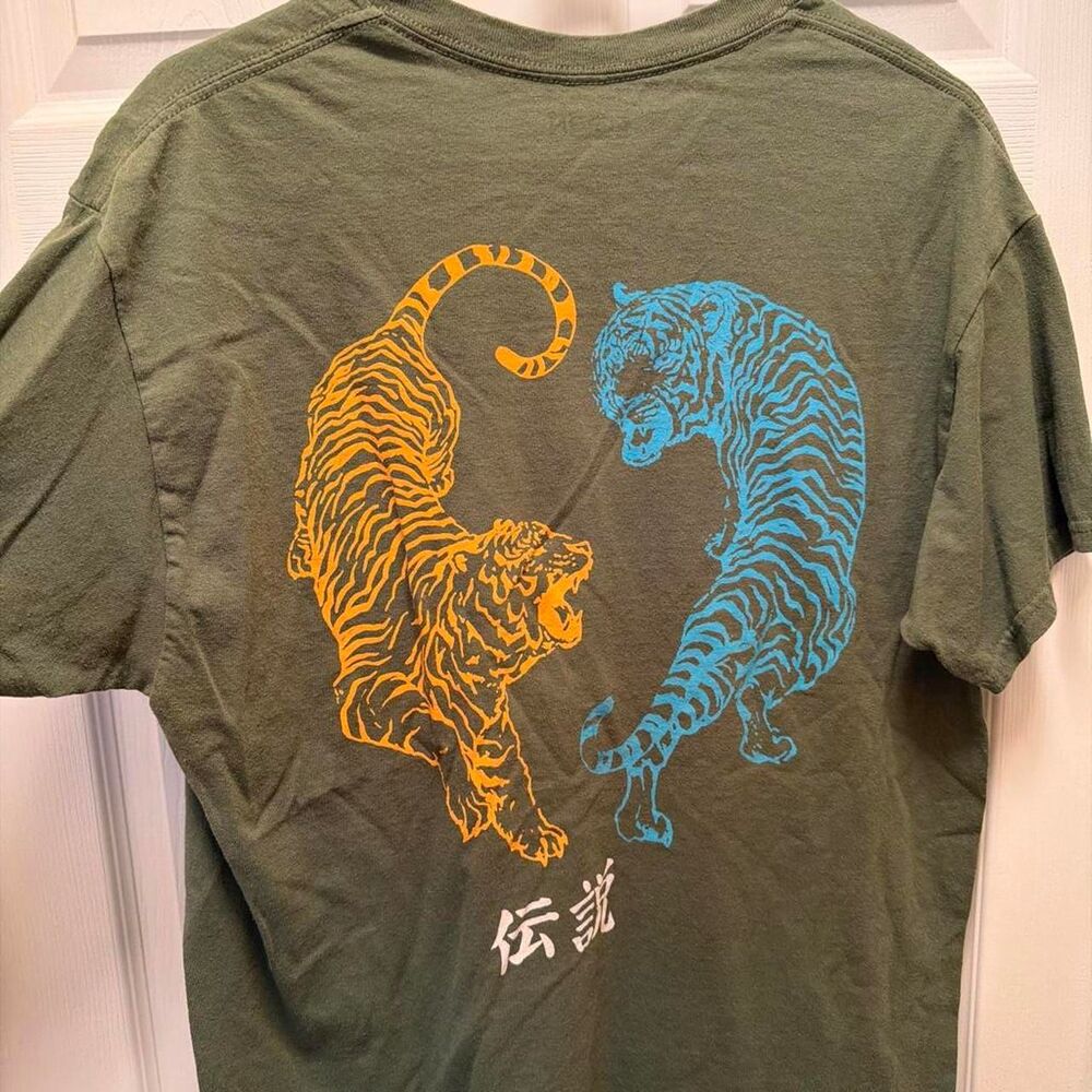 Pacsun Men's Green and Khaki T-shirt